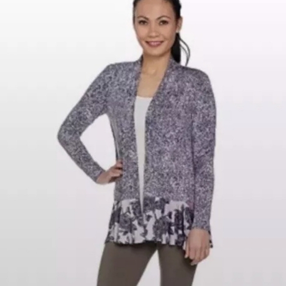 LOGO by Lori Goldstein Floral Trim Gray Cardigan Size L Pockets Stretchy Knit - Picture 5 of 5